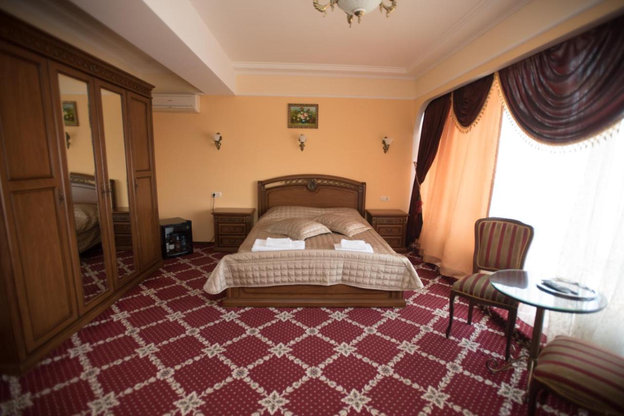 Altin Palace Comrat Экстерьер фото