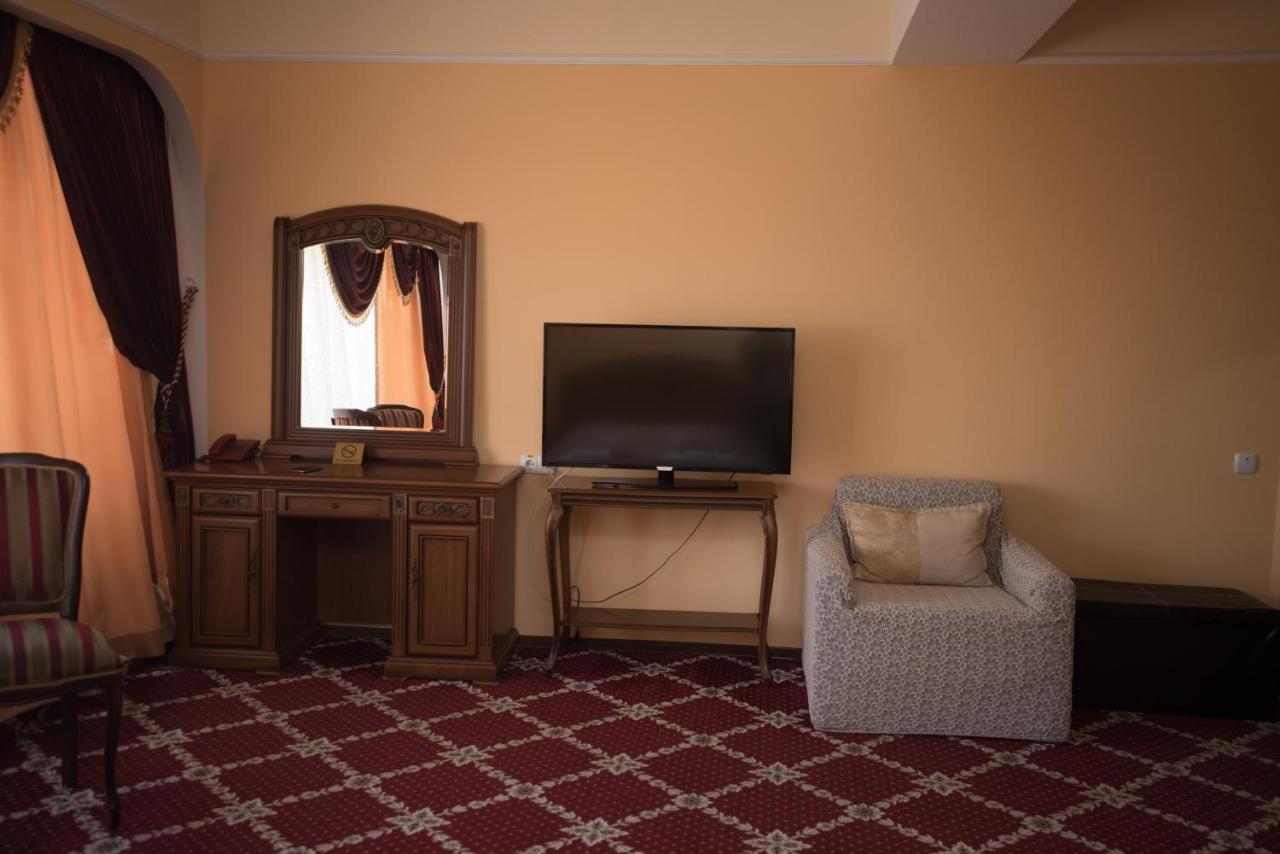 Altin Palace Comrat Экстерьер фото