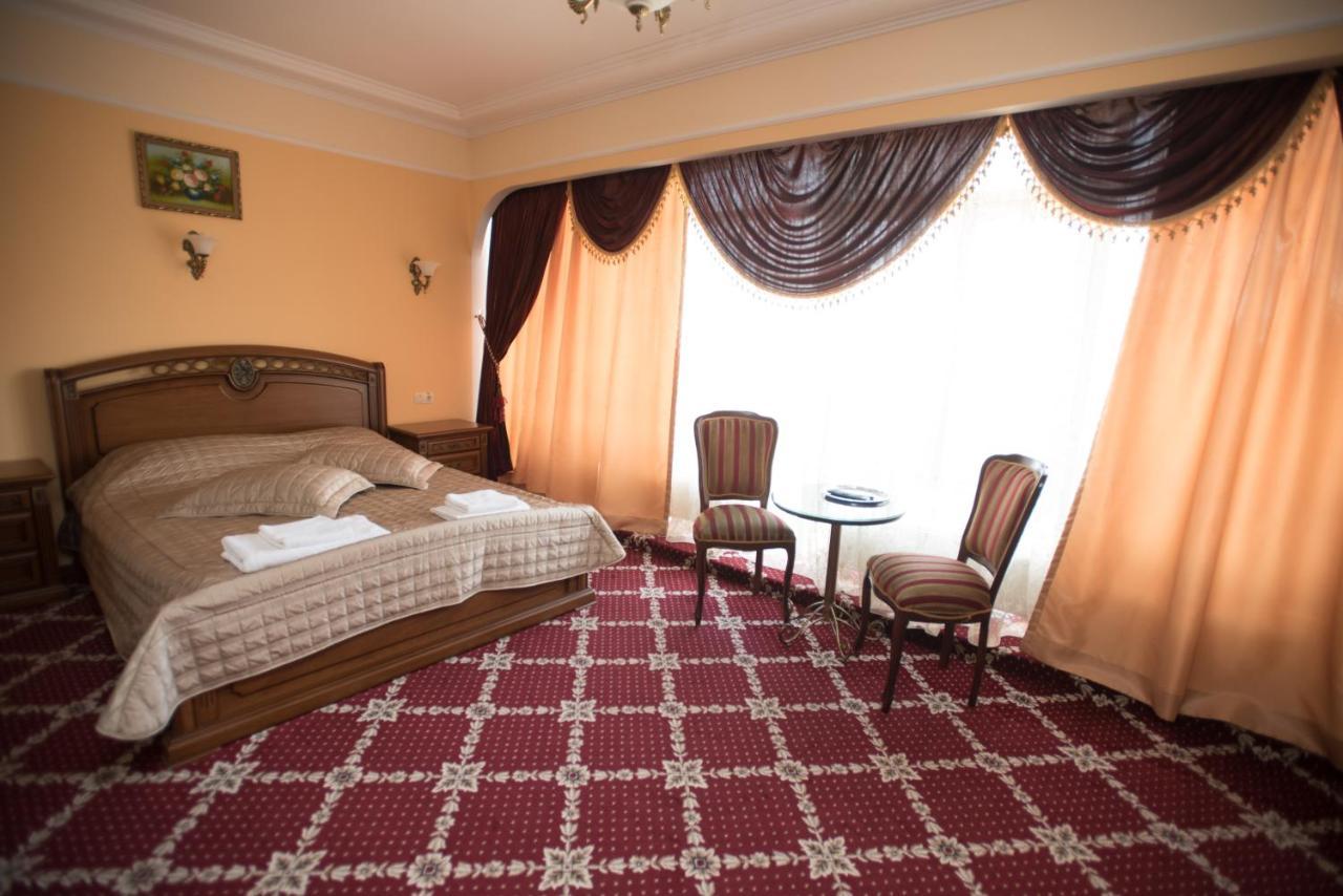 Altin Palace Comrat Экстерьер фото